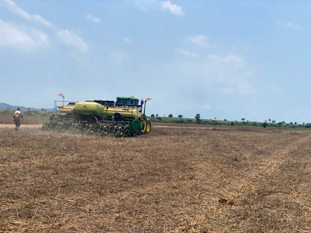 PRODUTIVIDADE ][ Desafio climático e superação marcam a safra de soja em propriedade do Tocantins